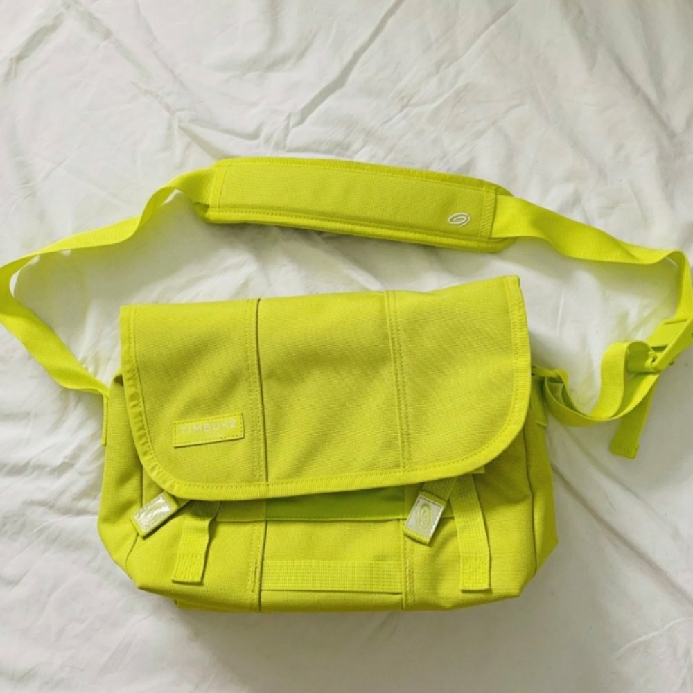 Timbuk2 SMALL yellow messenger bag